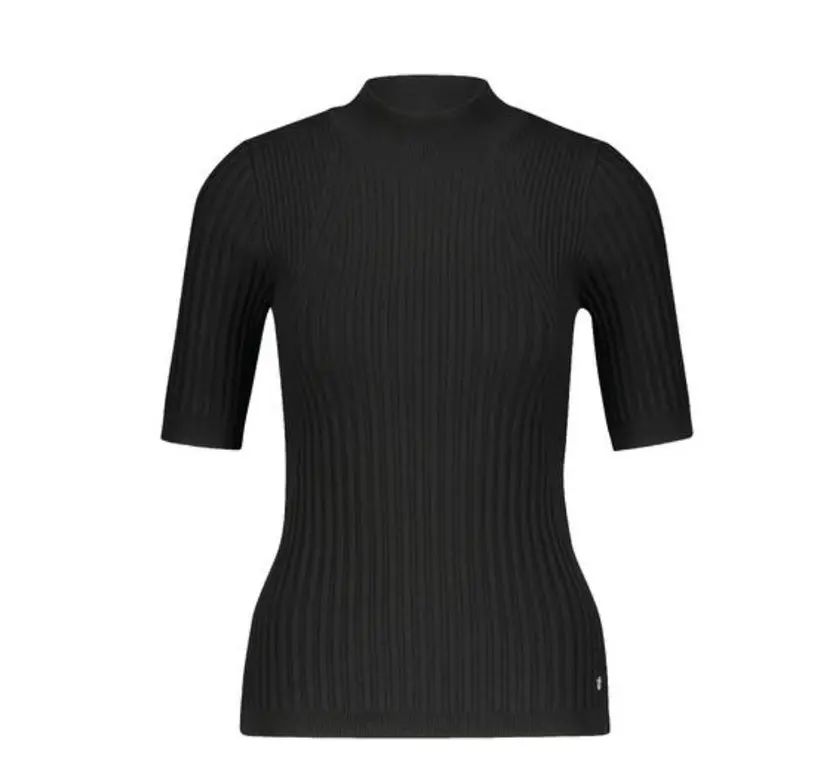 Urban Pioneers Fannie Top