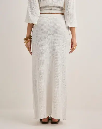 Nelly Nelly - Hvit - Elegant Structure Maxi Skirt