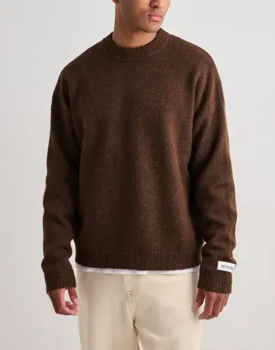 Que Sera Sera Que Sera Sera Graham Solid Knit Strikkegensere Brun