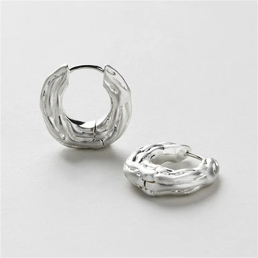 Safira Felicia Hoops