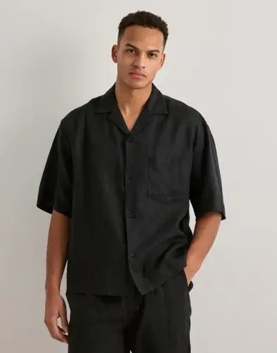 Que Sera Sera Que Sera Sera Lenny Loose Linen Shirt Linskjorter Svart