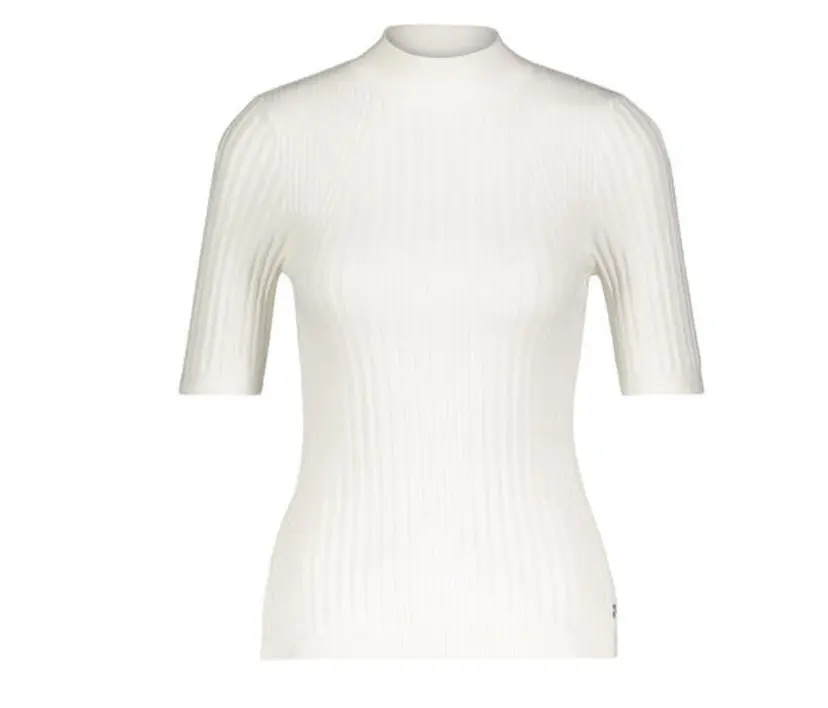 Urban Pioneers Fannie Top