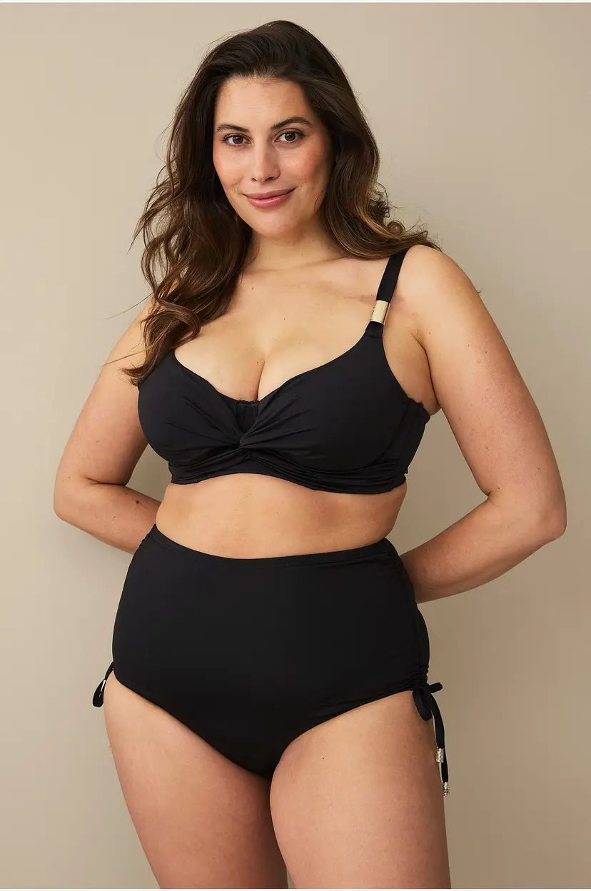 Ellos Plus collection Bikinitruse med høy midje - Svart