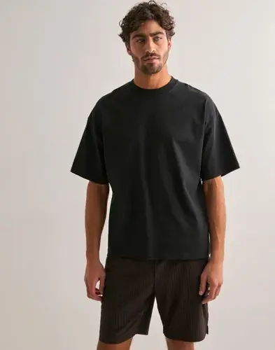 Jack & Jones Jack & Jones Jpstkarl Interlude Plisse Shorts Mi Tynne shorts Brun