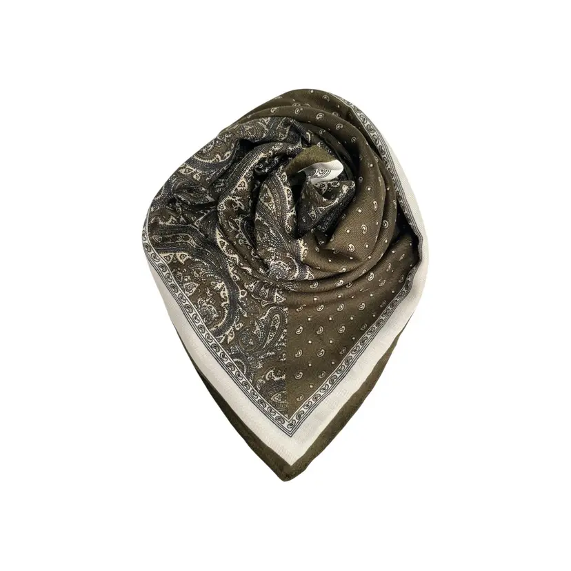 Noma Skjerf Square Mørk Oliven/Creme Paisley