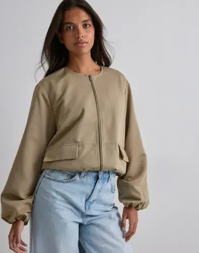 Pieces Pieces - Beige - Pcberit Balloon Bomber Jacket