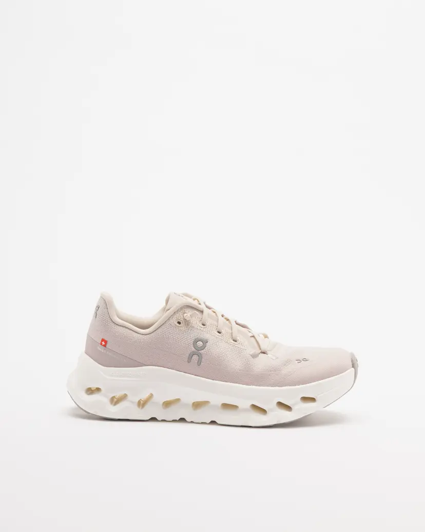On Running On Running Cloudtilt Rose Sneakers