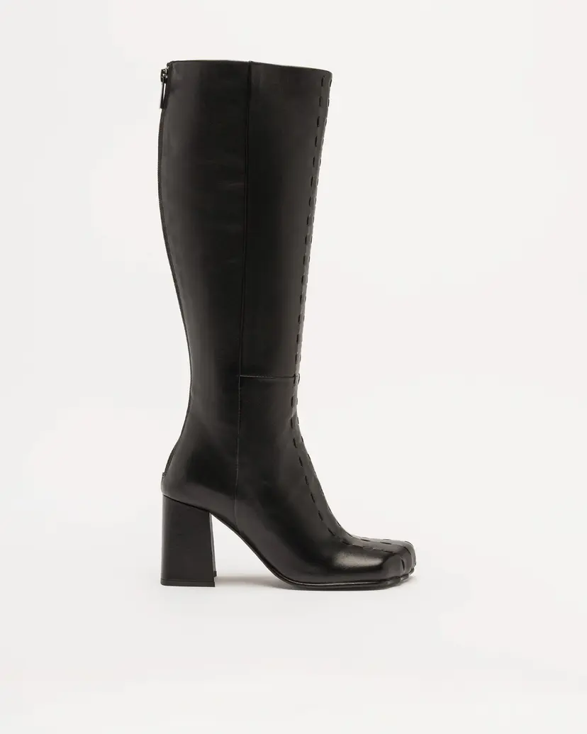 The Lab.yrinth The Lab.yrinth A84 Black Knee high boots