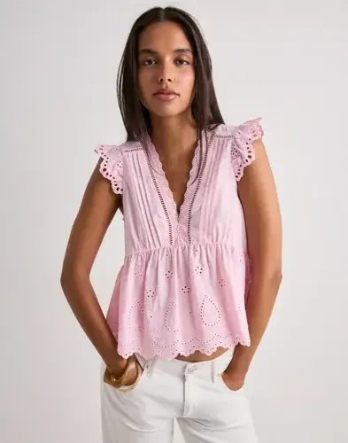 Nelly Nelly - Rosa - Embroidered Flounce Blouse