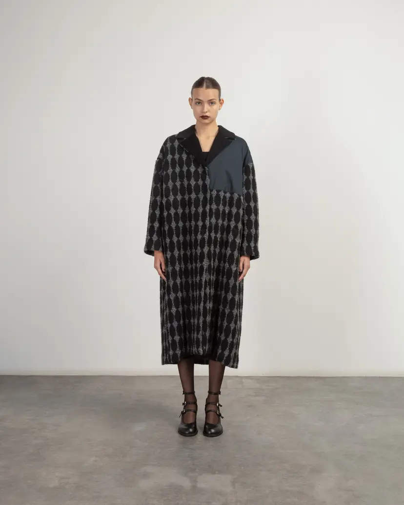 Neirami Neirami C021OV Black Jacket