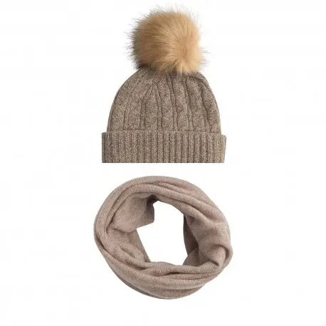 CASHMERE CULTURE Lue med dusk og halsvarmer i kasjmir – damesett, beige