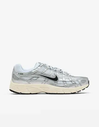 Nike Nike Nike P-6000 Chunky sneakers Hvit