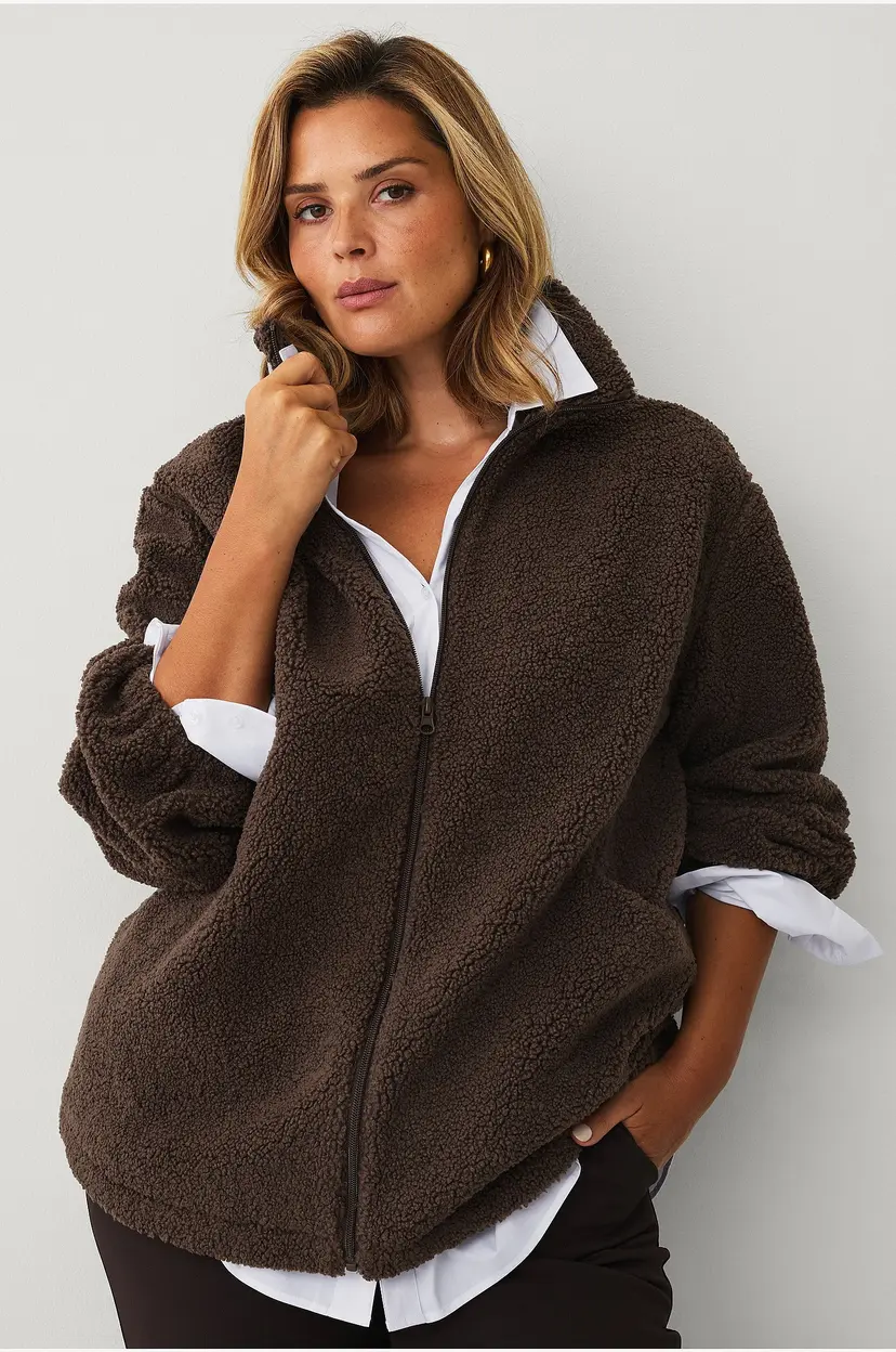 Ellos Plus collection Jakke i pile - Brun