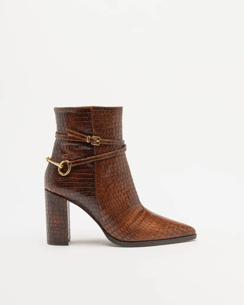 PROF Botins Prof A49 Camel