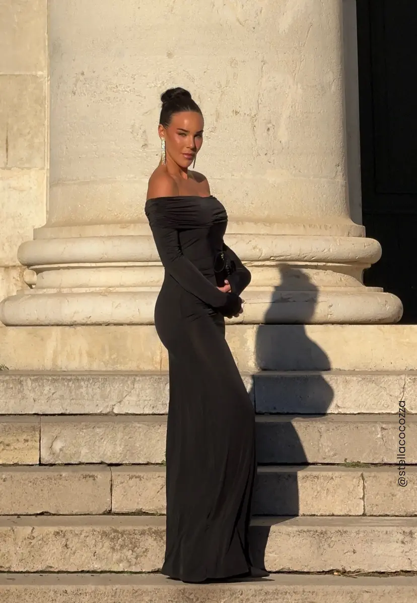 Bubbleroom Occasion Asymmetric Off Shoulder Soft Gown