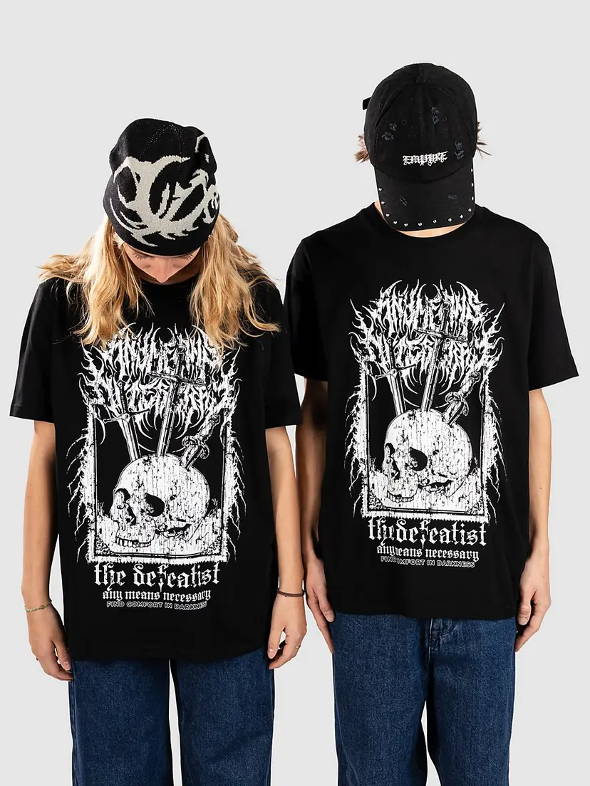 Any Means Necessary Any Means Necessary The Defeatis T-skjorte svart