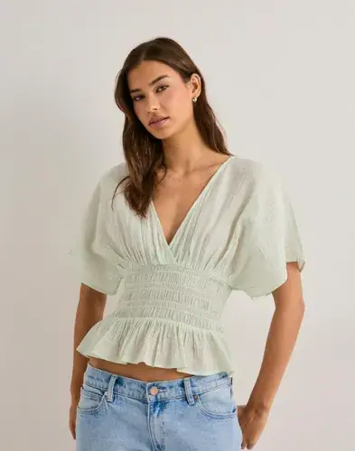 Nelly Nelly - Grønn - Spring Smock Blouse