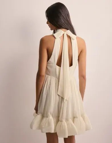Malina Malina - Hvit - Fern halterneck ruffled mini dress