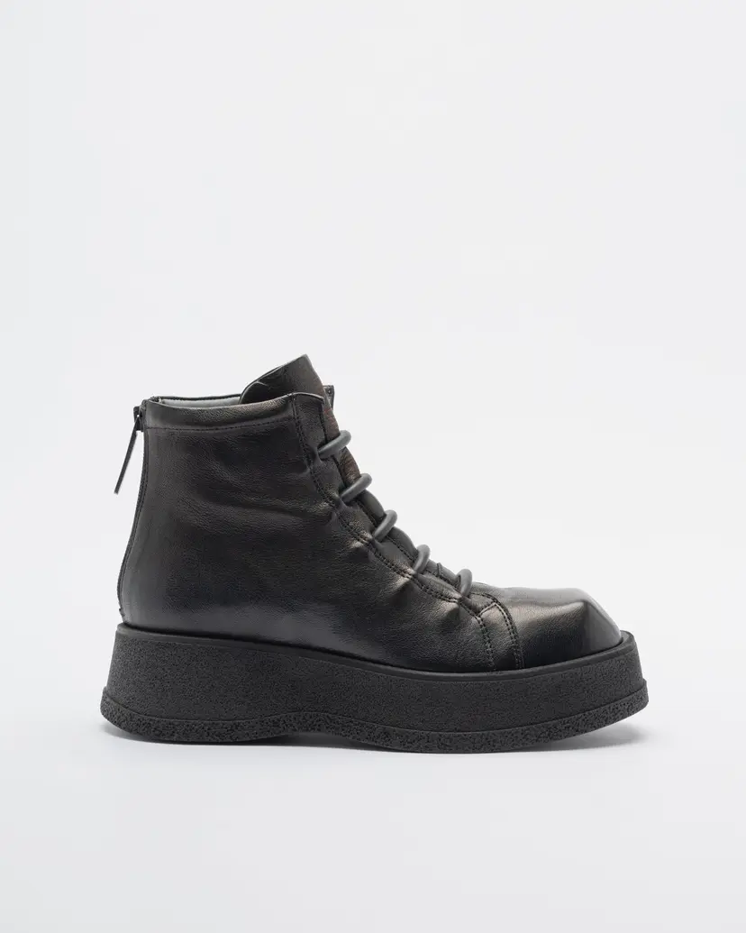 The Lab.yrinth The Lab.yrinth 9939 Black Boots