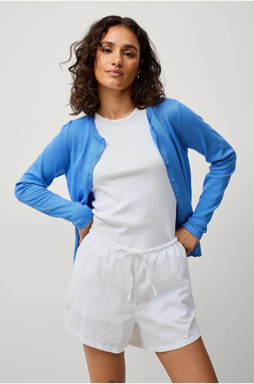 Gina Tricot Shorts i lin Relaxed Linen Blend - Hvit