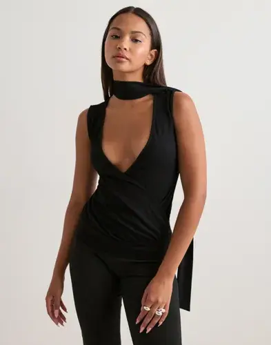 Nelly Nelly - Svart - Soft Wrap Scarf Top