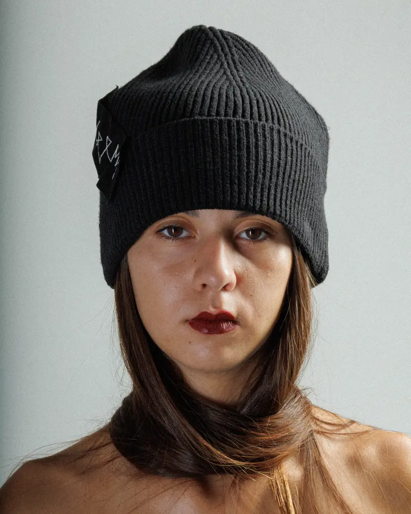 NU London NU London K23 16001 Black Beanie