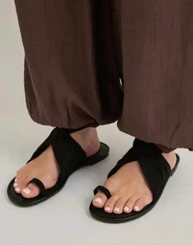 Nelly Nelly - Svart - Scrunch Boho Flat