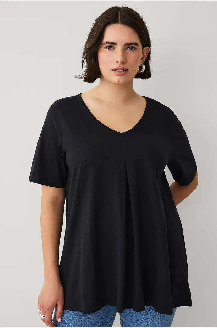 Ellos Plus collection Tunika med v-hals - Svart