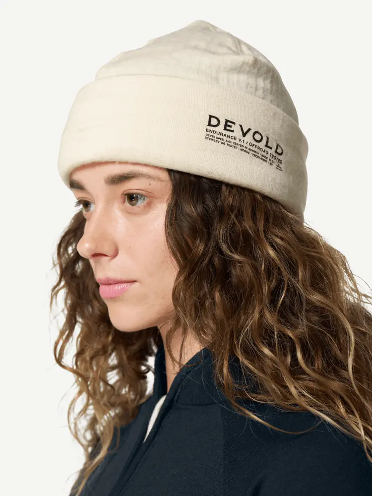 Devold Devold - Endurance Merino Lue - Size 58 - Hvit