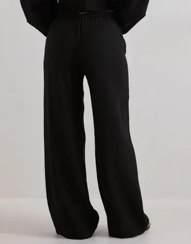 Nelly Nelly - Svart - Pull On Crinkled Pants