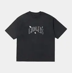 Fadeless Butterfly Tee - Oversized fit