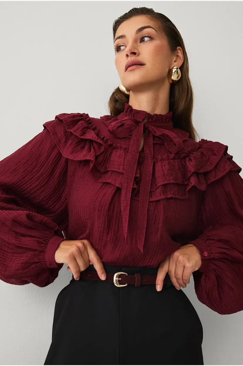Ellos Collection Bluse med volanger - Rød