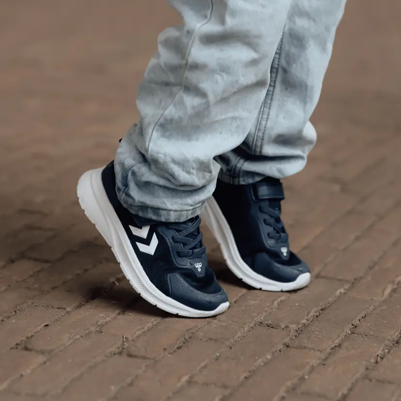 Hummel Barn Hummel - Joggesko Actus TR Breather Jr Black Iris