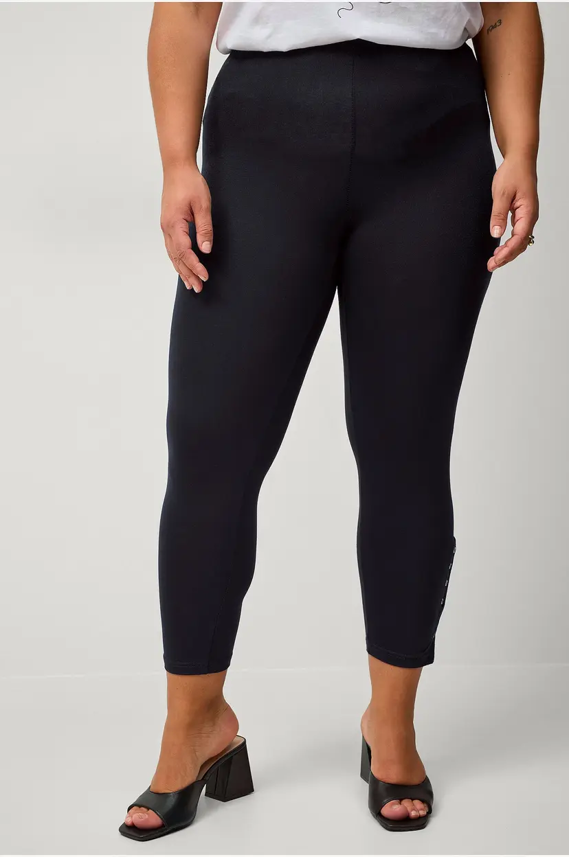 Zizzi Leggings Leggings 3/4 Button - Svart