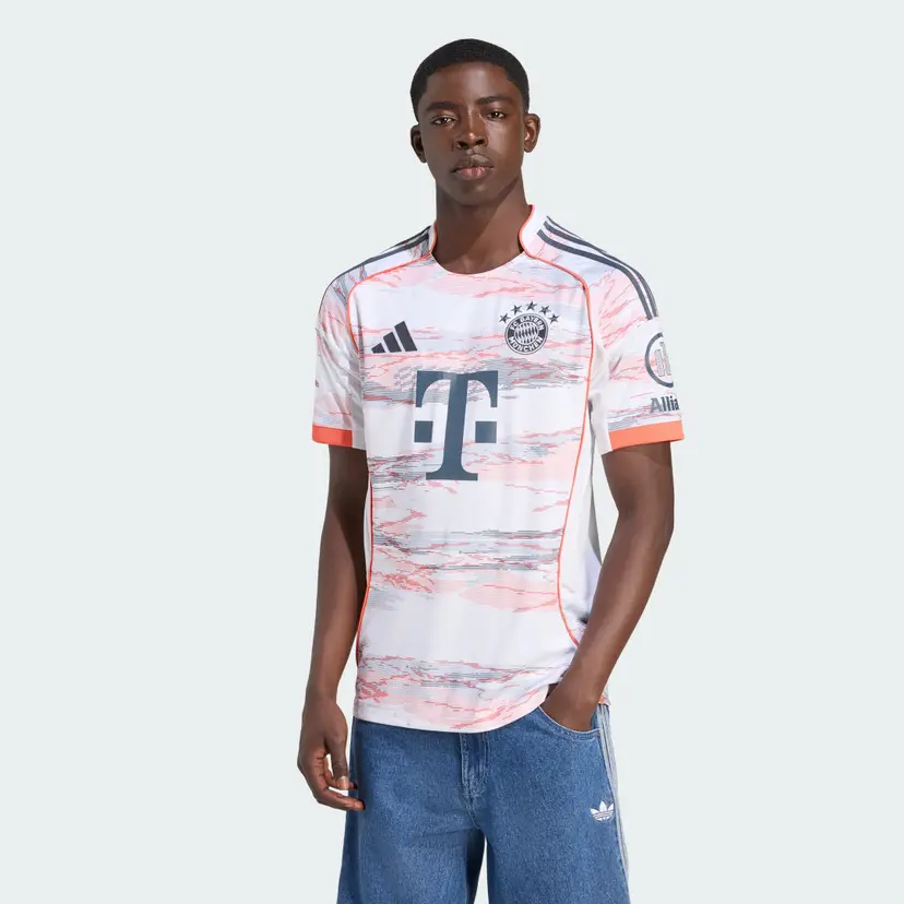 Adidas FC Bayern 25/26 Bortetrøye
