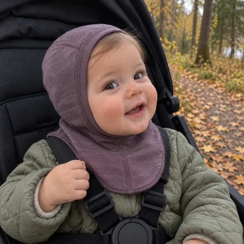 Need it Balaclava i ull/bambus "Digg" Pen Lilla