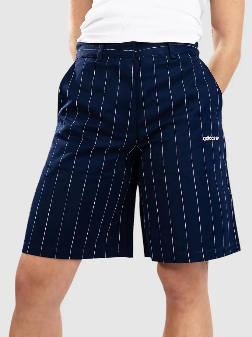Adidas Originals adidas Originals Pinstripe Shorts blå