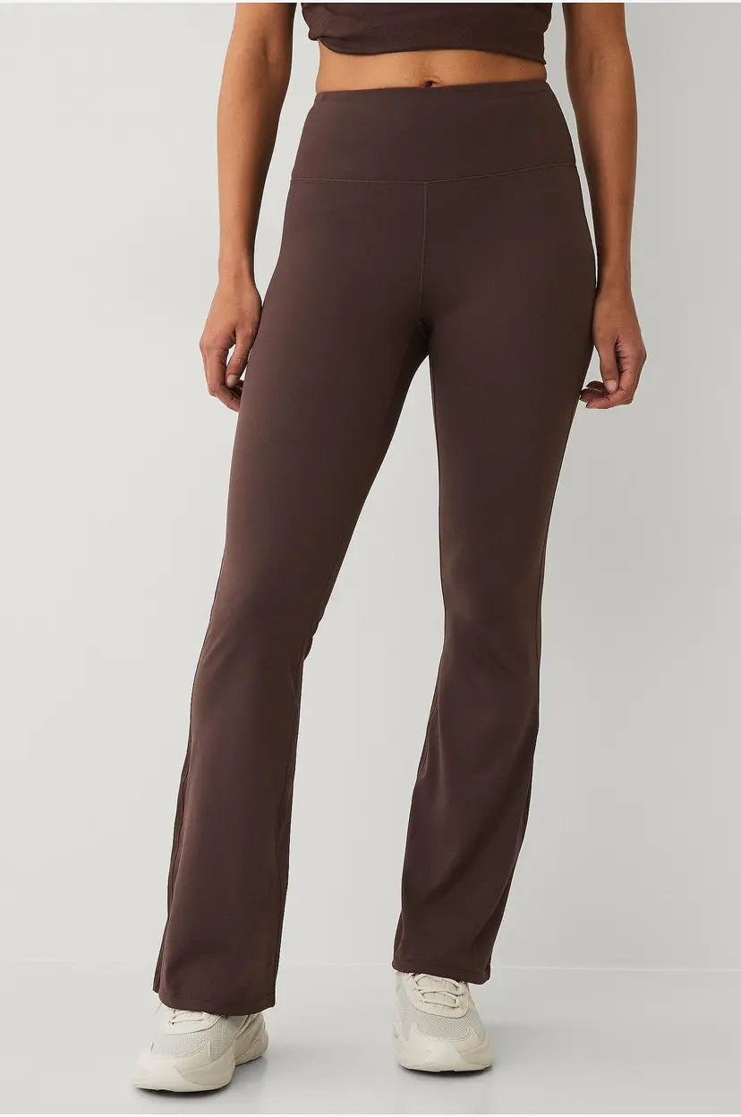 Ellos STUDIO Treningstights Flare Soft - Brun