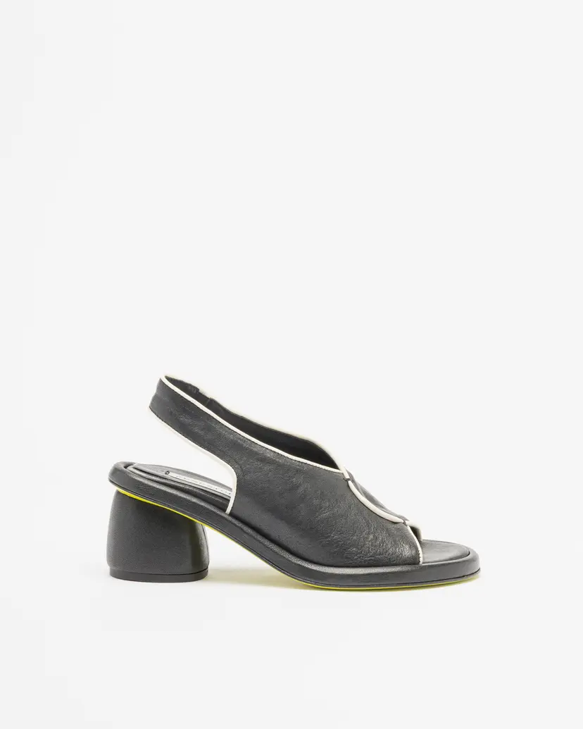 Ernesto Dolani Ernesto Dolani 10DYVO12 Black Sandals