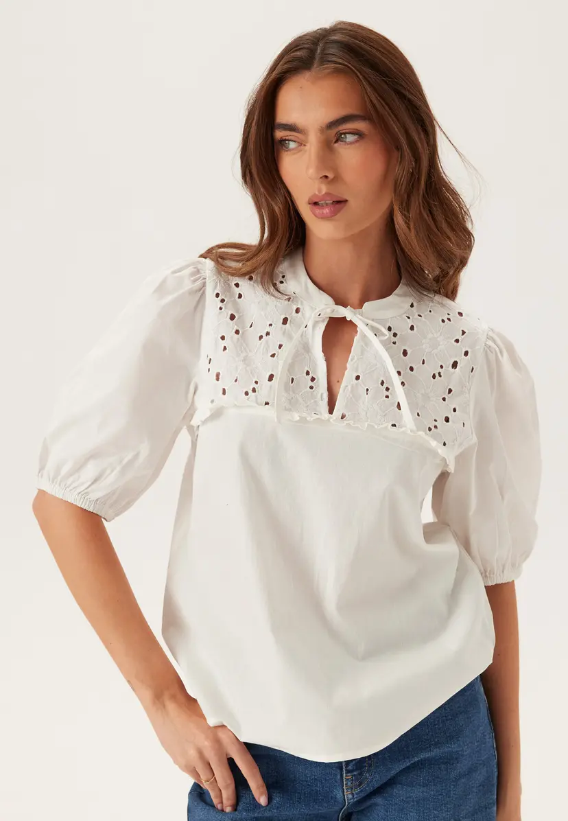 Bubbleroom Broderie Anglaise Blouse