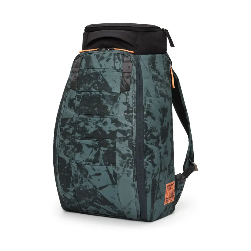 DB Hugger Backpack 30L Agate Green