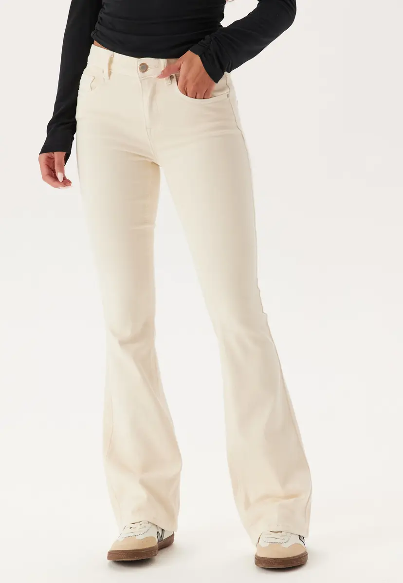 Vero Moda Vmflash Mr Flared Jeans Color