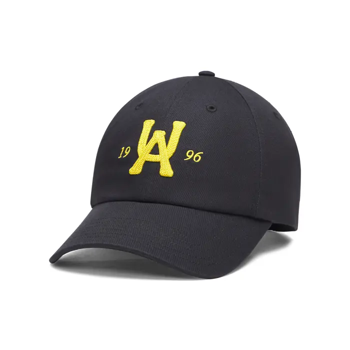 Under Armour Essential Low Adj Black