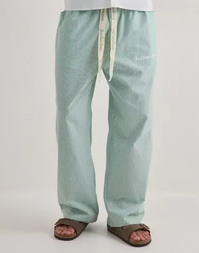 Que Sera Sera Que Sera Sera Shawn Stripe Pant Slacks Grønn