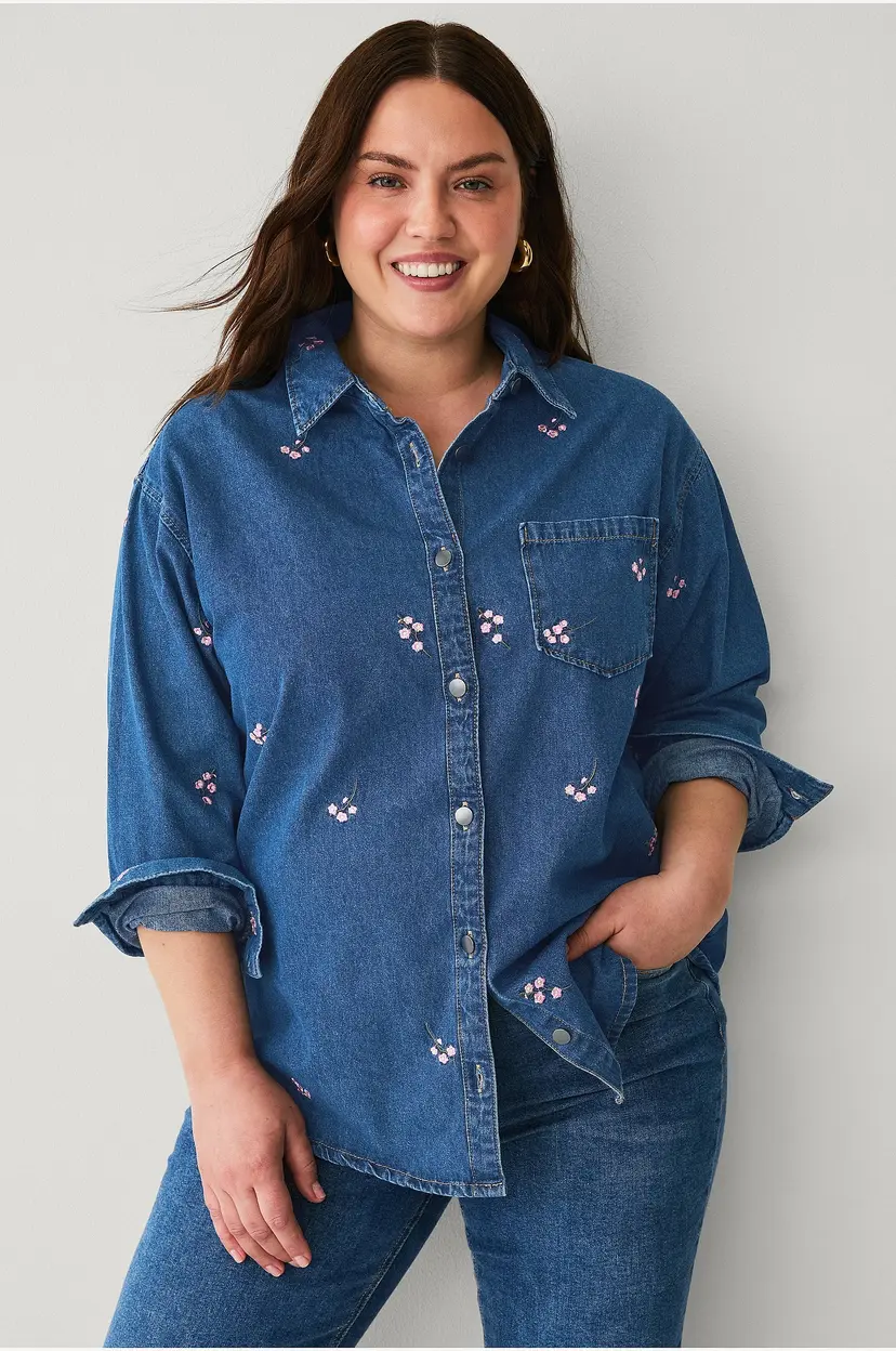 Zizzi Denimskjorte jEva L/S Embroidery - Blå