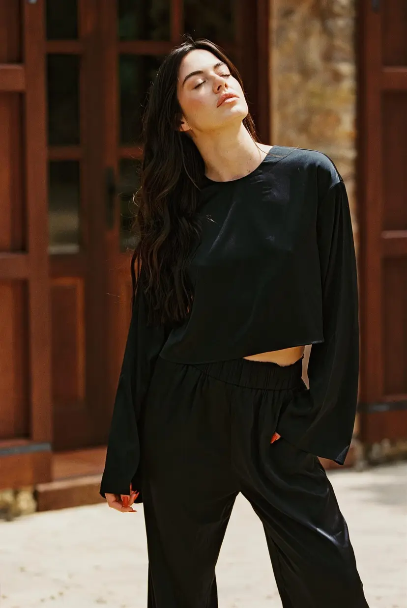 Kayani Dina Satin Turnt Blouse