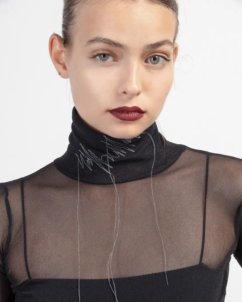 NU London NU London K24 11026 Black Turtleneck sweater