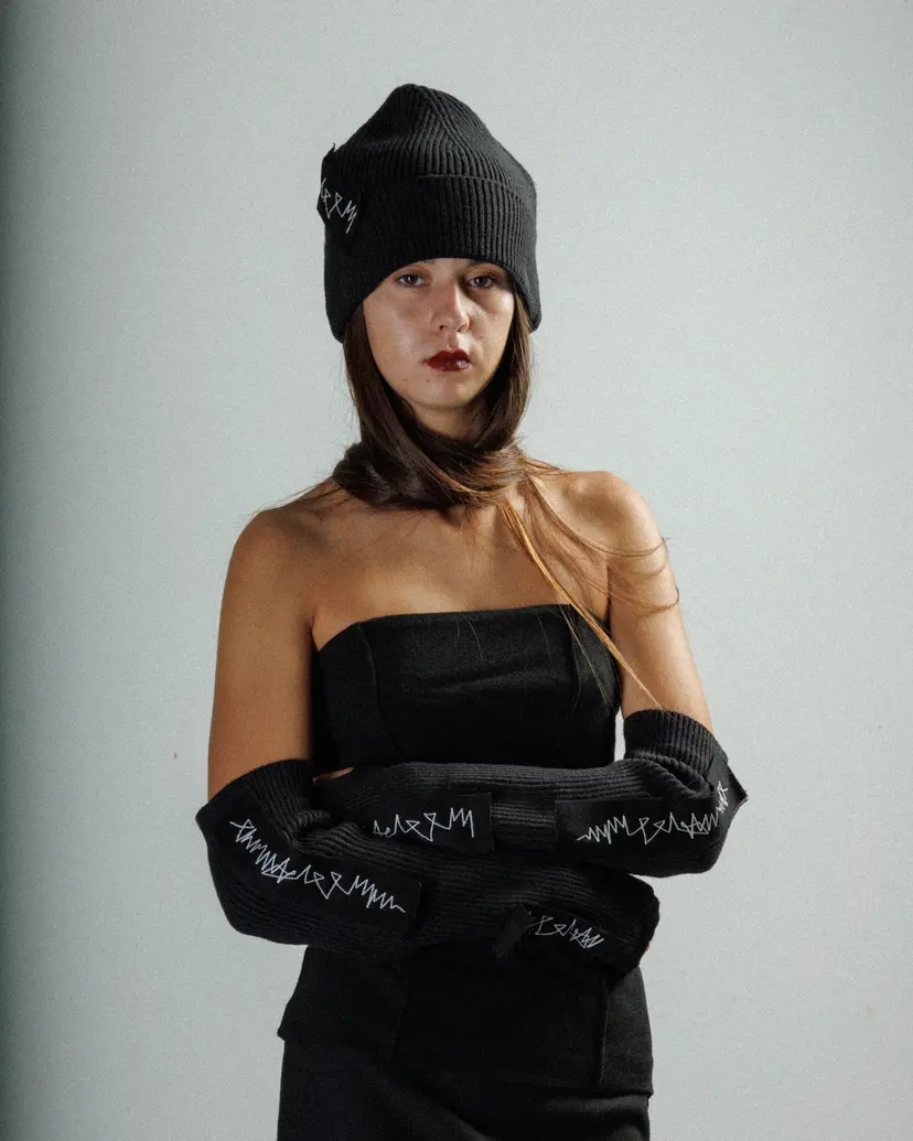NU London NU London K23 16005 Black Sleeves