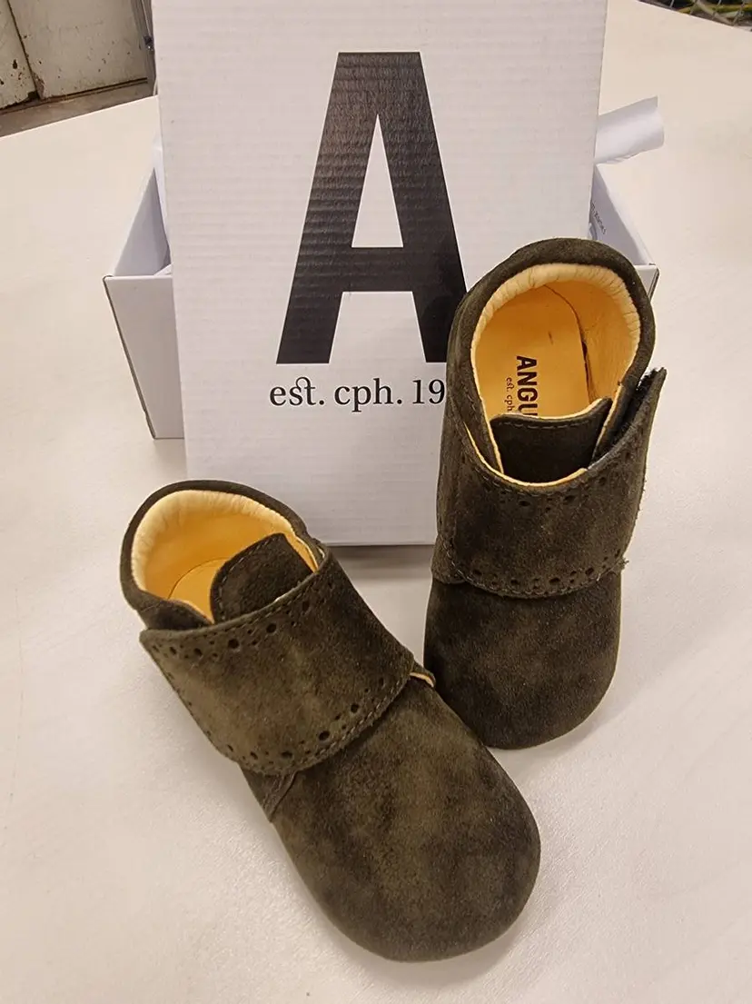 Angulus Angulus tøffel i semsket skinn, dark olive (22)