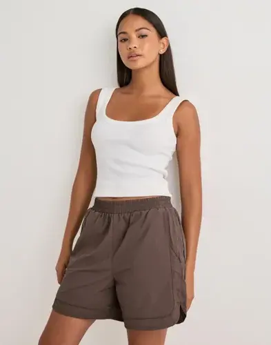 ONLY Only - Brun - Onllara Piping Shorts Otw